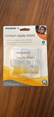 Medela Contact Nipple Shield, 20mm, Clear Silicone, DEHP & BPA Free